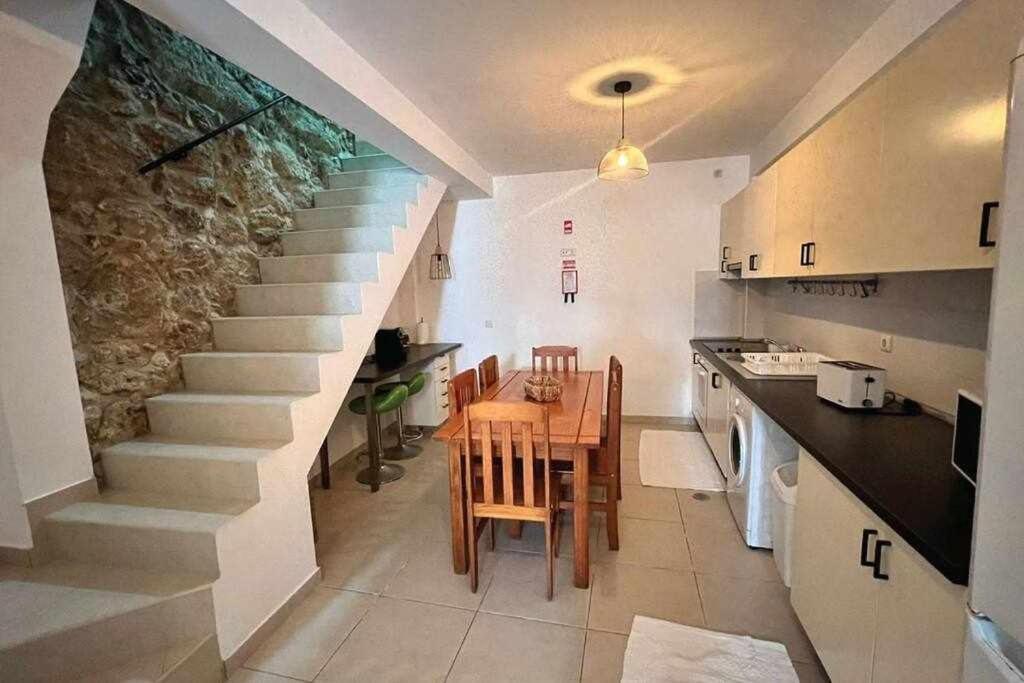 Casa De Santa Maria 113 *